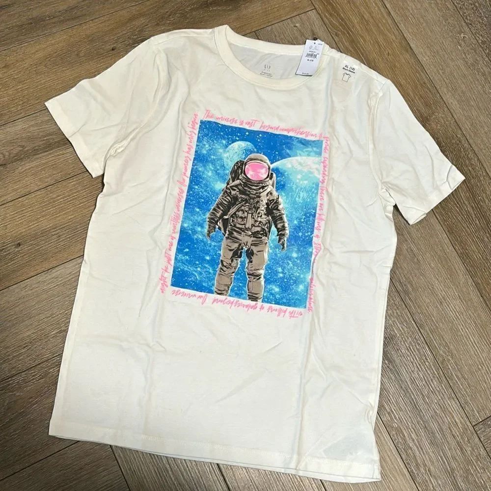 NWT GAP Kids Everyday Graphic Tee
